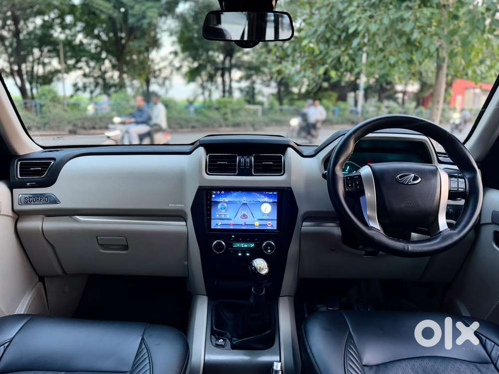 Mahindra Scorpio S10, 2015, Diesel