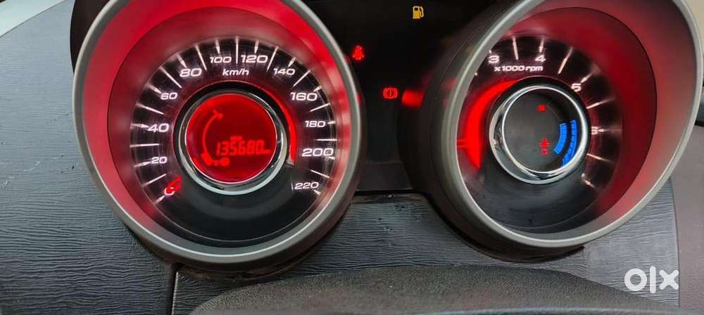 Mahindra Xuv500 2015 Diesel Well Maintained