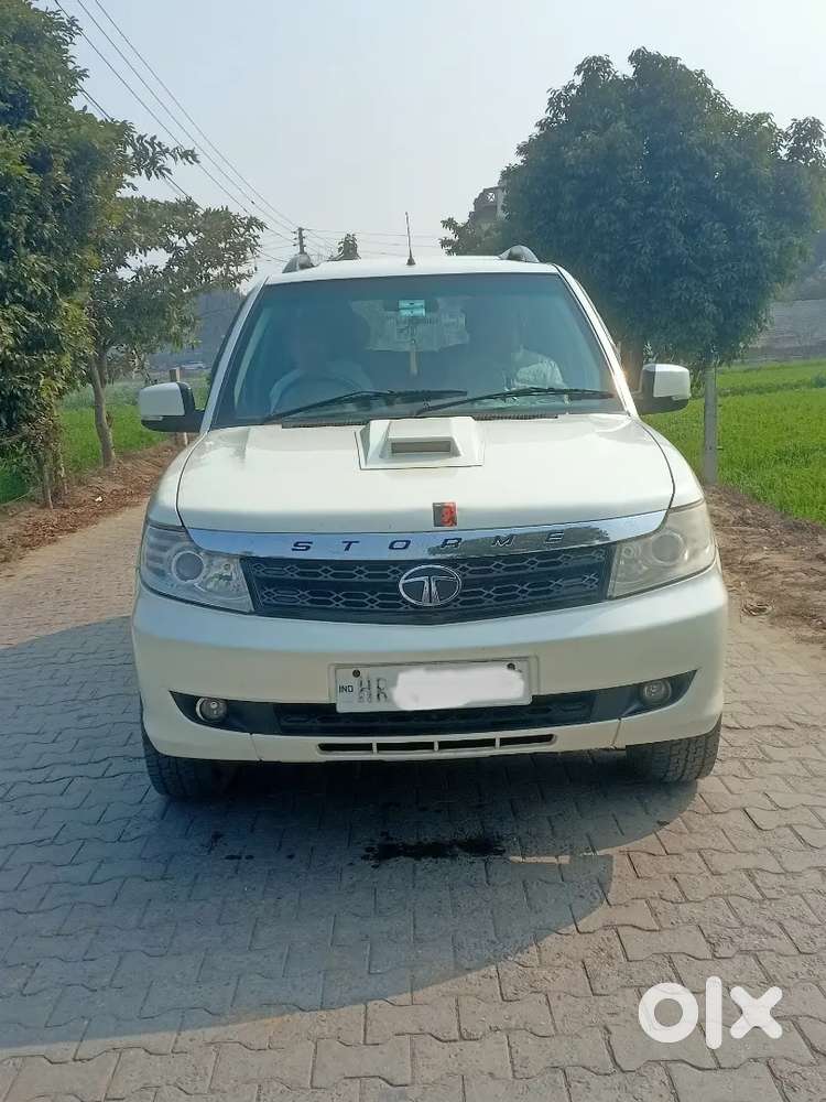 Tata Safari Storme 2015 Model