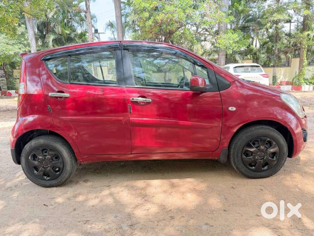 Maruti Suzuki Ritz Vxi, 2013, Petrol