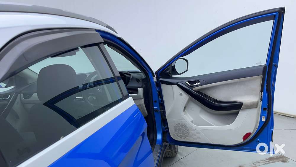 Tata Nexon 1.2 Revotron Xza Plus (o), 2020, Petrol