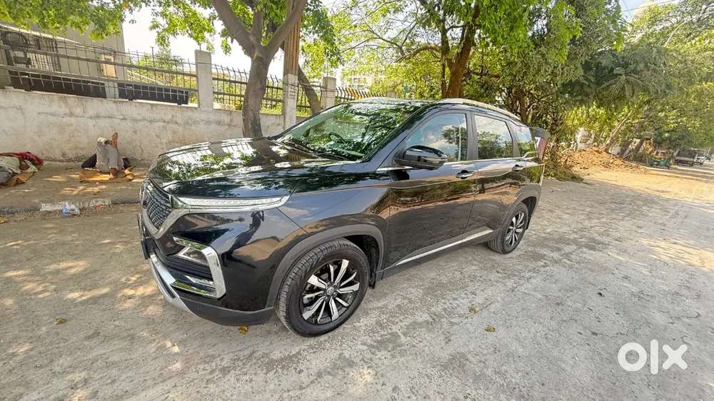 Mg Hector Diesel 2.0 Omt Sharp