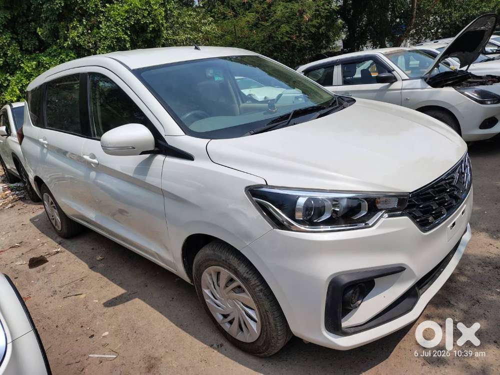 Maruti Suzuki Ertiga Vxi Cng