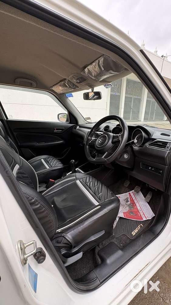 Maruti Suzuki Swift Vxi, 2022, Petrol