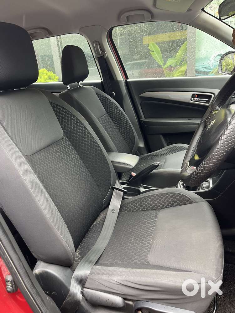 Maruti Suzuki Brezza Zdi+ Dual Tone, 2016, Diesel