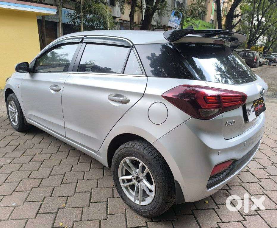 Hyundai Elite I20 1.2magna Executive At, 2018, Petrol