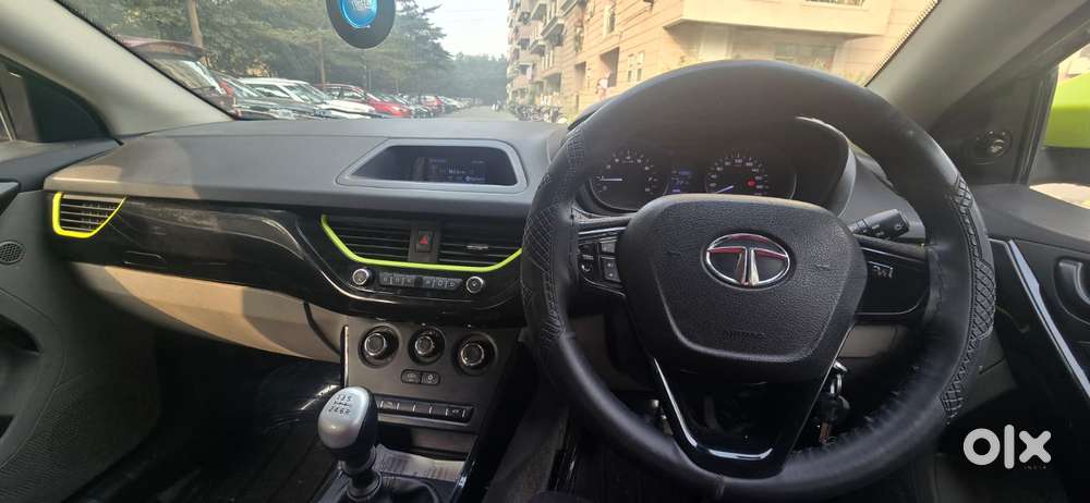 Tata Nexon 1.2 Revotron Xm, 2018, Petrol