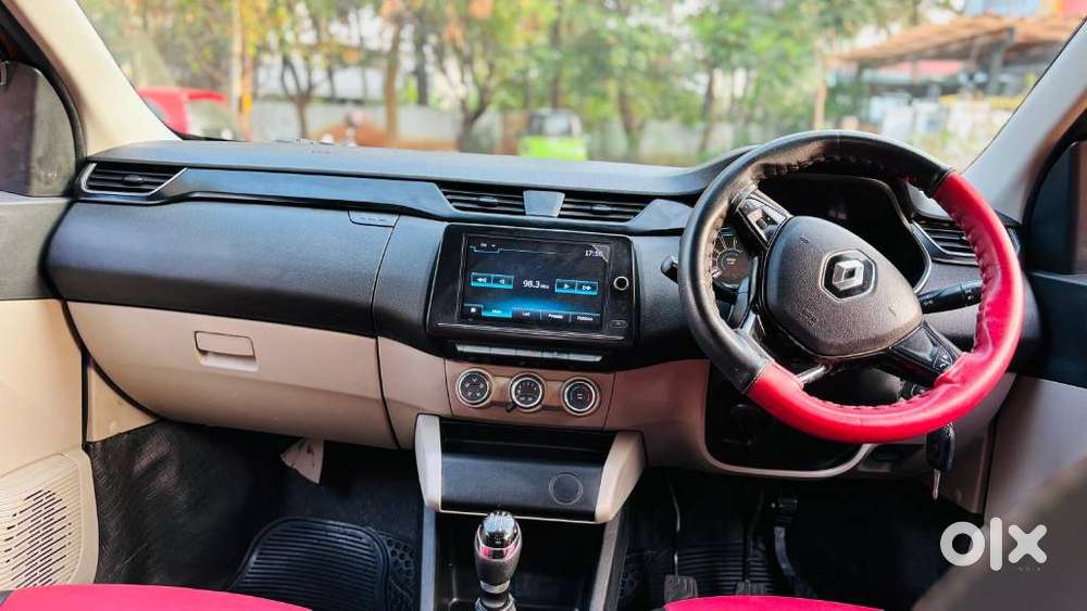 Renault Triber Rxt, 2021, Petrol