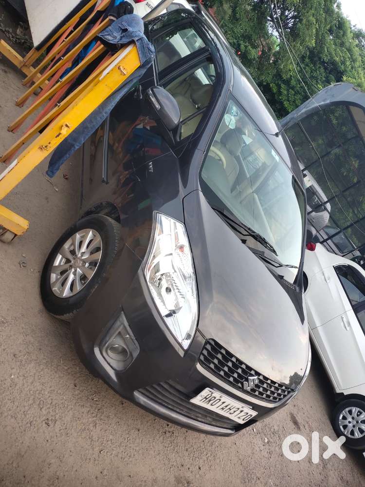 Maruti Suzuki Ertiga Zxi, 2013