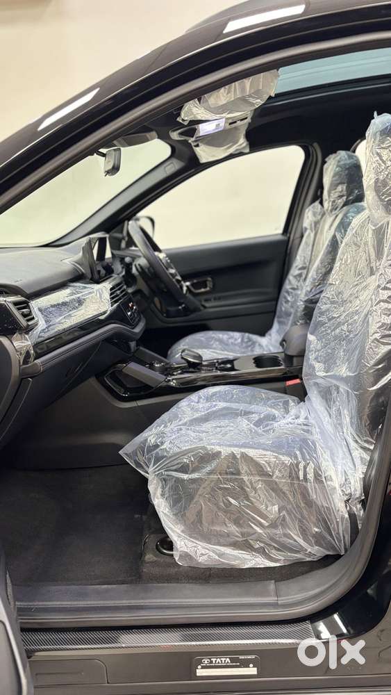 Tata Safari Adventure Plus Dark Edition, 2026, Diesel