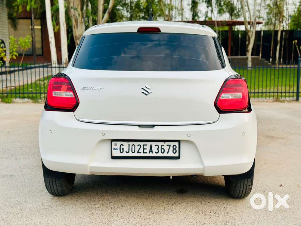 Maruti Suzuki Swift Vxi + Manual, 2023, Petrol