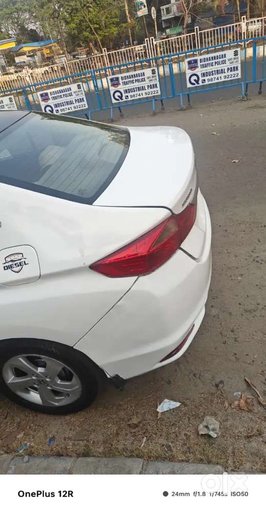 Honda City 2014 Diesel 70000 Km Driven Sunroof