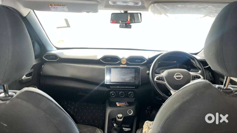 Nissan Magnite Top End 2021 Petrol 15099 Km Driven