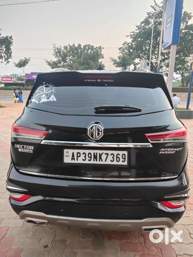 Mg Hector Plus 2022 Petrol 40000 Km Driven