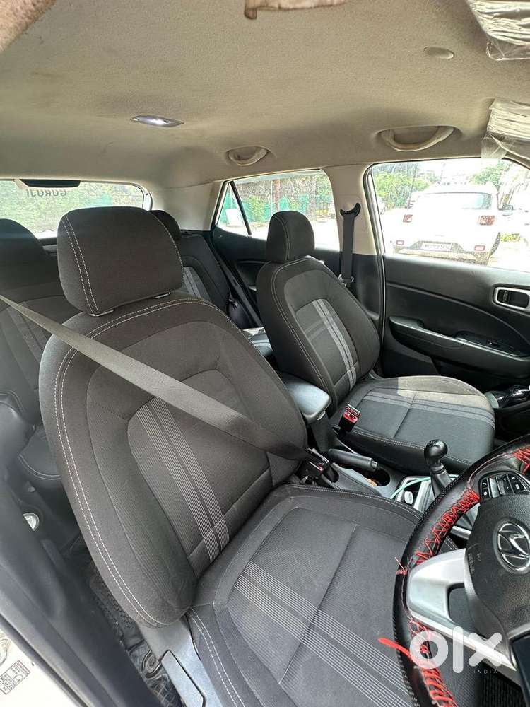 Hyundai Venue 2020 Petrol 35000 Km Driven