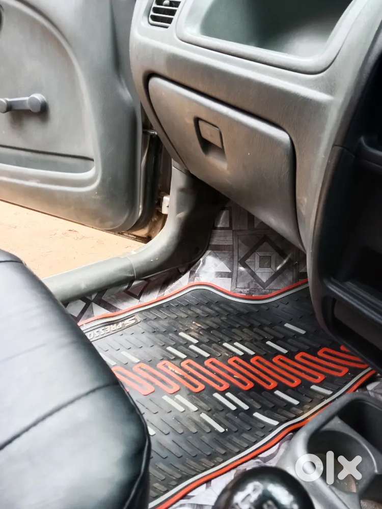 Maruti Suzuki Alto 2010 Lxi Anniversary Edition