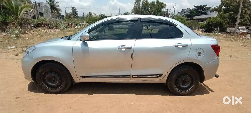 Maruti Suzuki Dzire 1.2 Vxi, 2024, Petrol