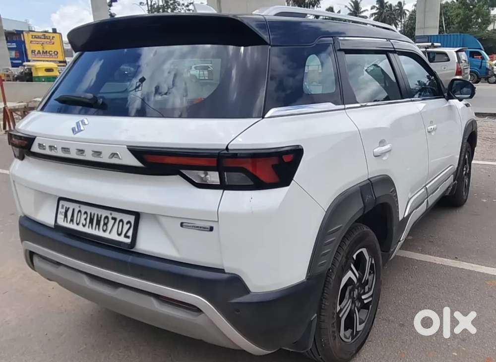 Maruti Suzuki Vitara Brezza 1.5 Zxi Plus At Dual Tone, 2022, Petrol