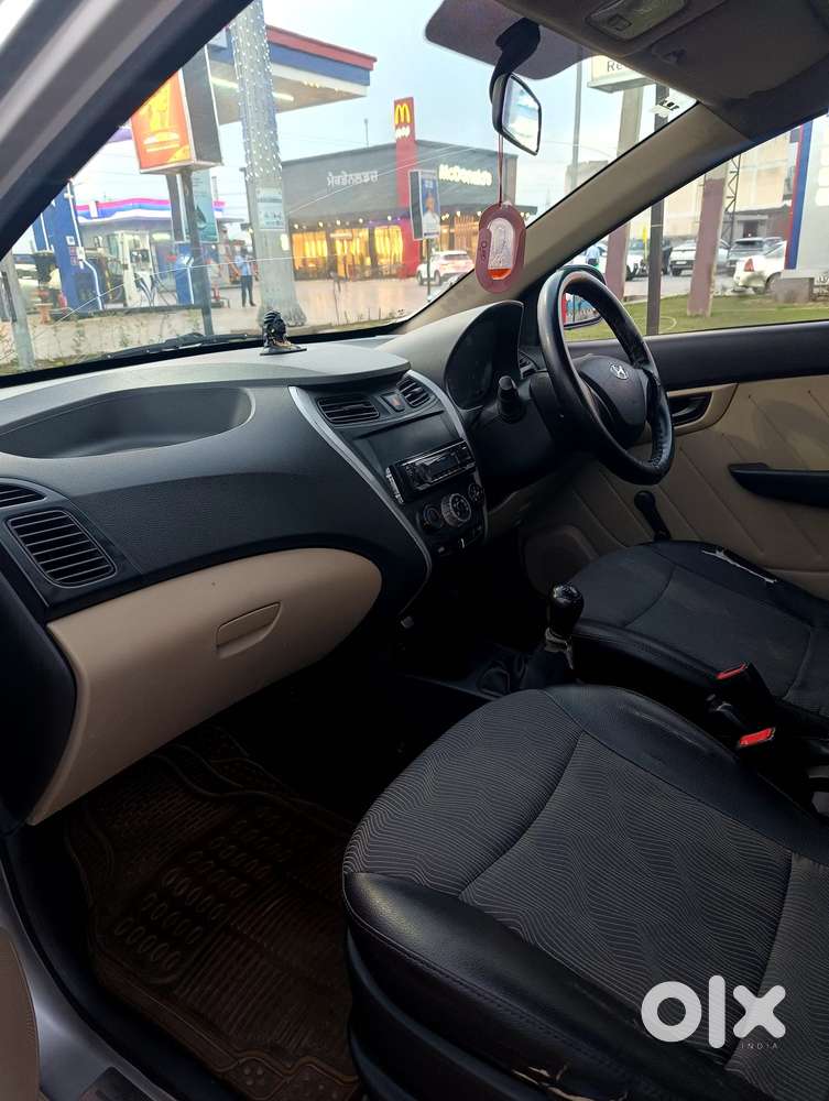 Hyundai Eon Era, 2012, Petrol