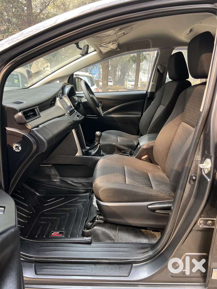 Toyota Innova Crysta