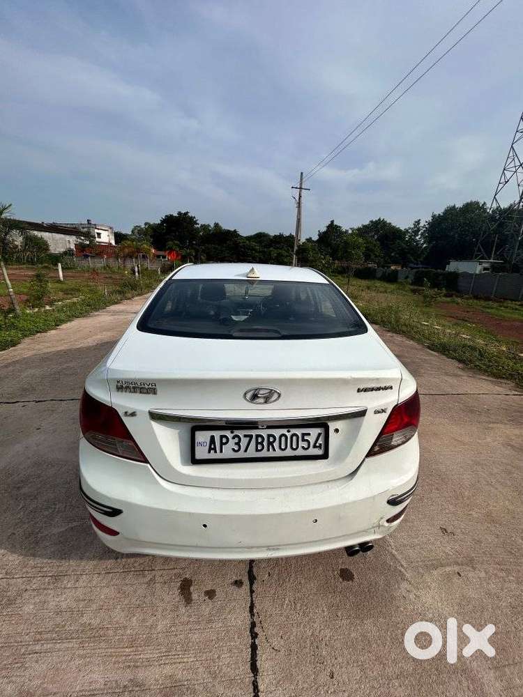 Hyundai Verna 1.6 Sx Crdi (o), 2012, Diesel
