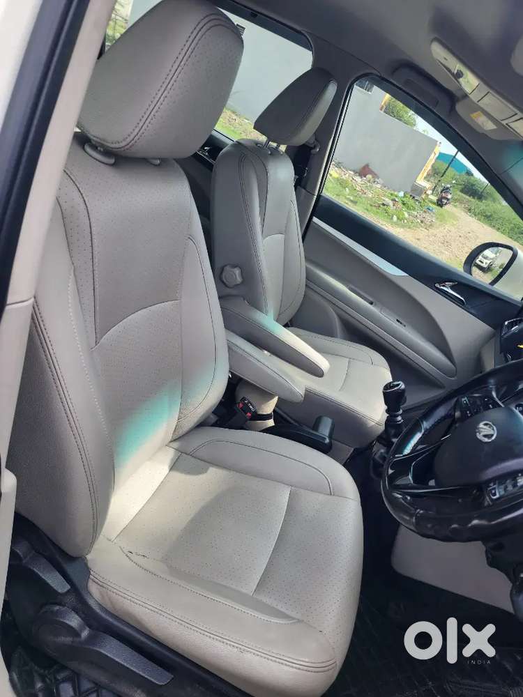 Mahindra Marazzo 2018  M8 Diesel.