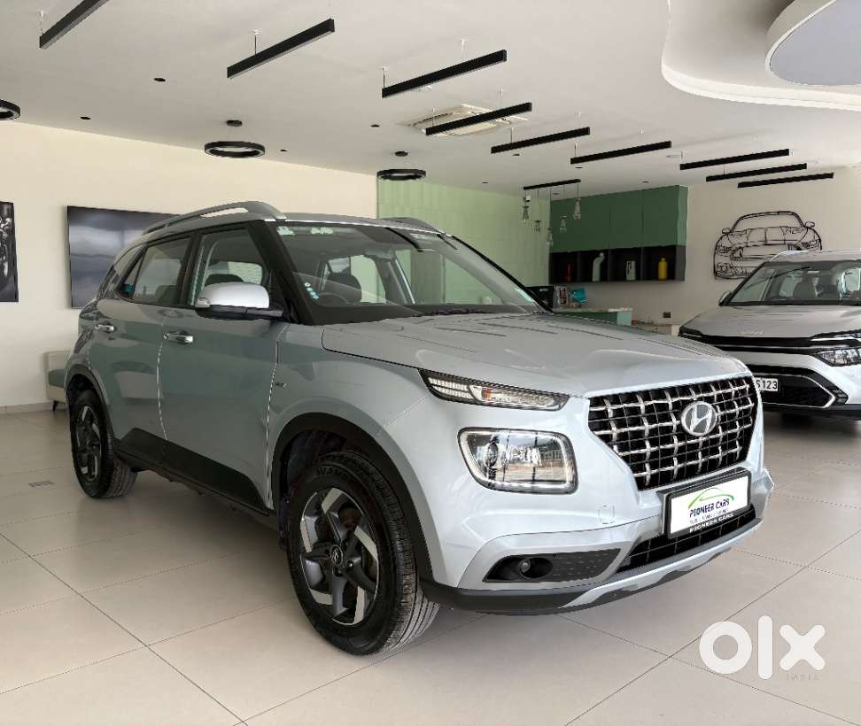 Hyundai Venue Sx Plus Turbo Dct, 2019, Petrol
