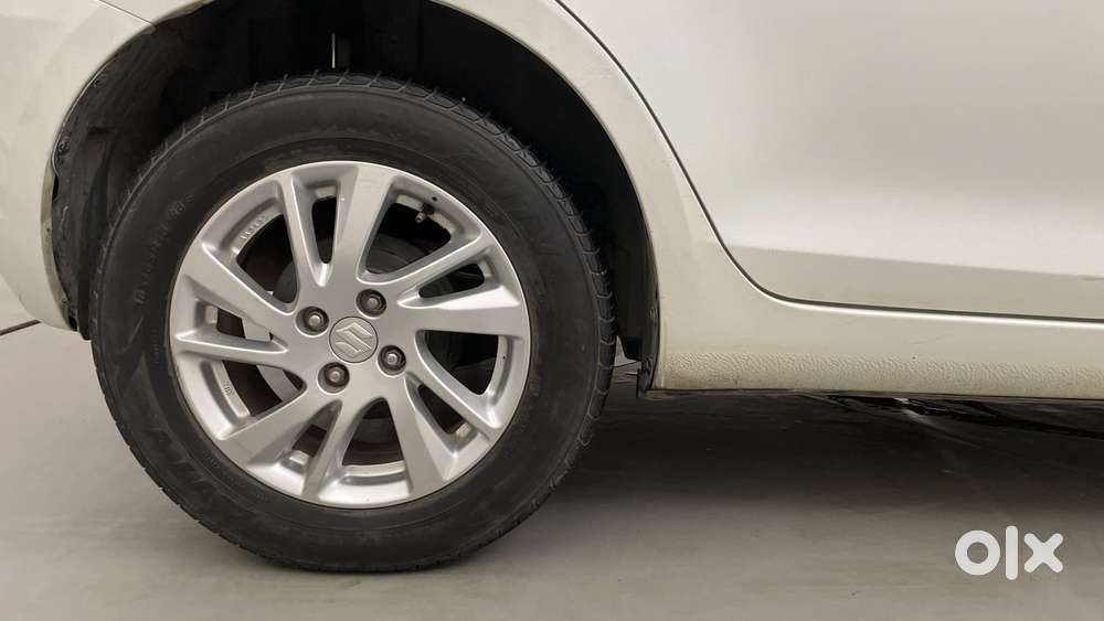 Maruti Suzuki Swift 1.3 Zxi, 2012, Petrol