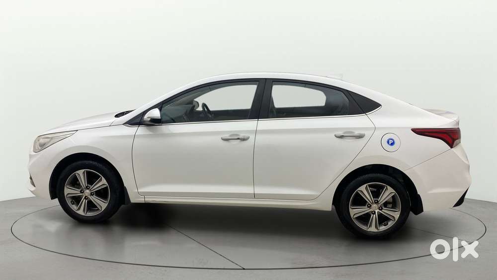 Hyundai Verna 1.6 Vtvt Sx, 2019, Petrol
