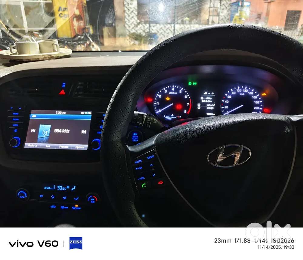 Hyundai New I20 2017 Petrol 80000 Km Driven