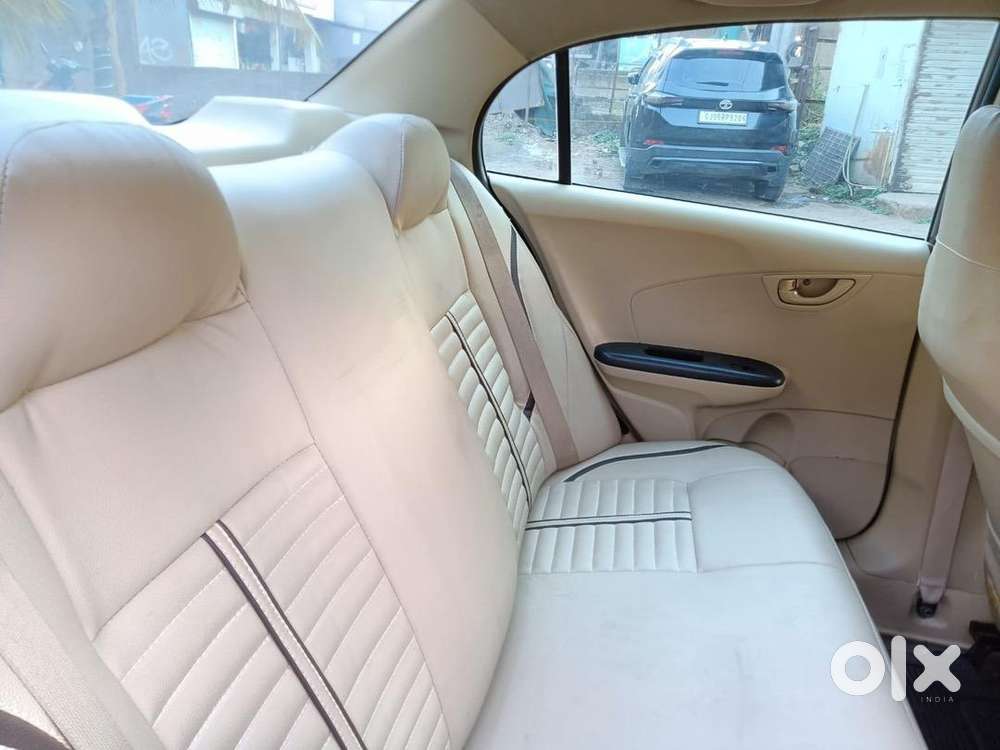 Best For Daily Use & Long Drives – Low Maintenance Car