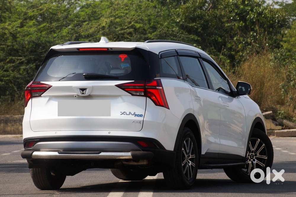 Mahindra Xuv700 2.0 Ax 7 Petrol At Luxury Pack Str, 2024, Petrol