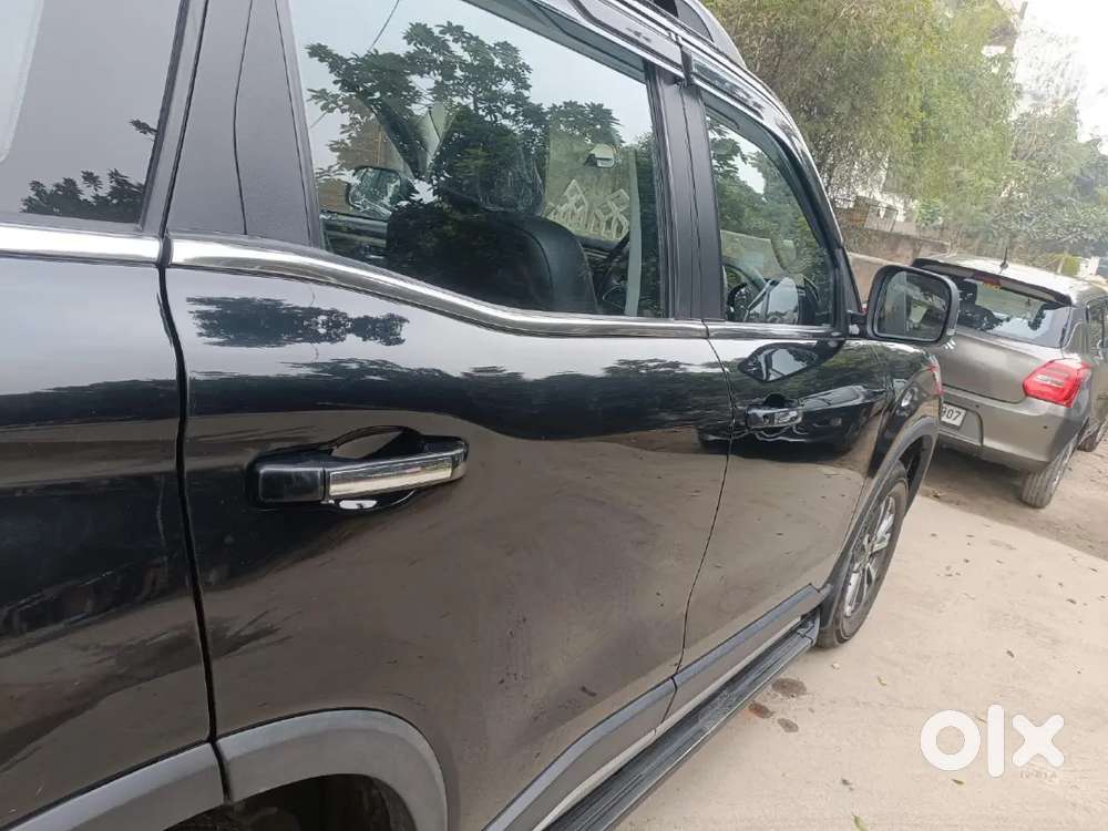 Mahindra Scorpio-n G At 2wd Z8 7s