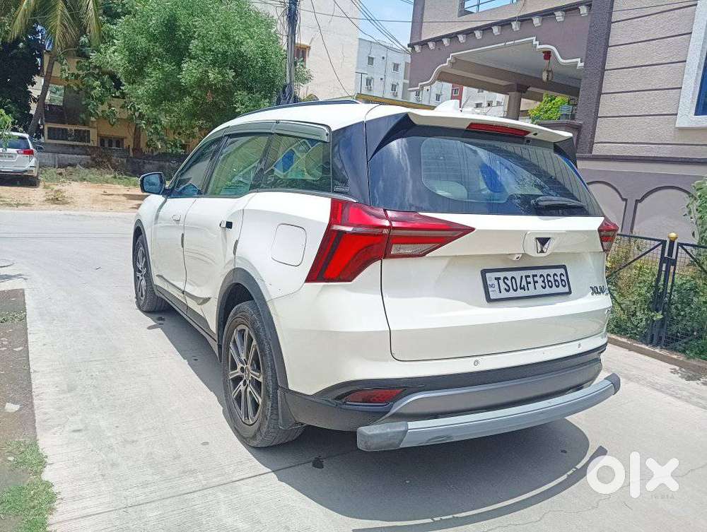 Mahindra Xuv700 2.2 Ax 7 Diesel Mt Luxury Pack Str, 2022, Diesel