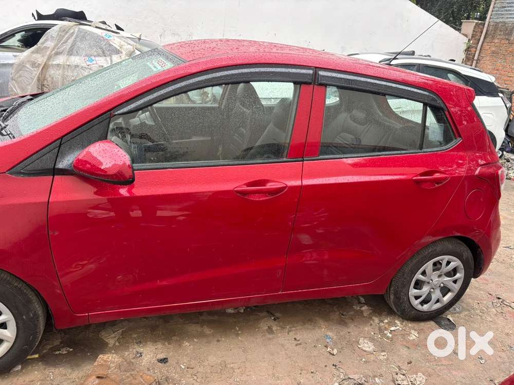 Hyundai Grand I10 2017 Km Driven