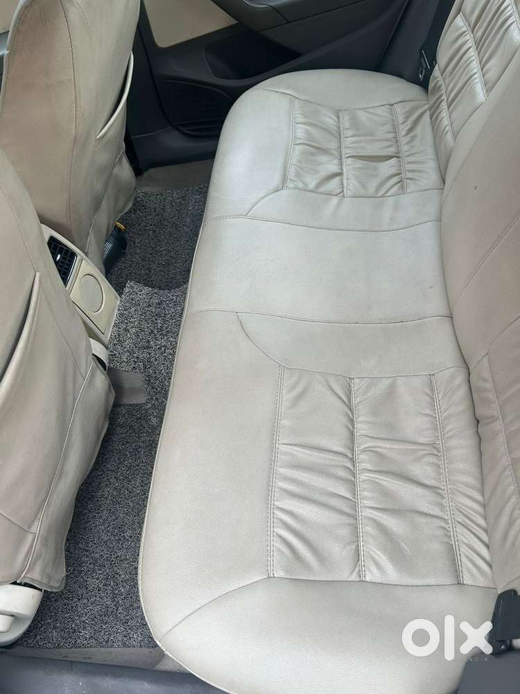 Volkswagen Vento Petrol 2011