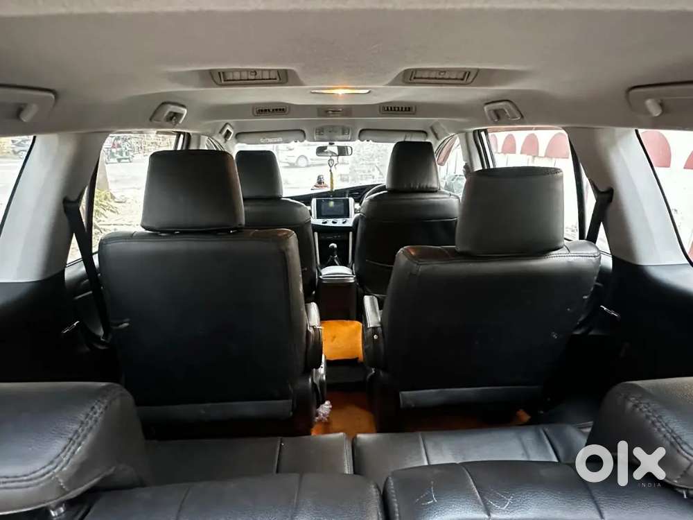 Toyota Innova Crysta 2018 Diesel 165000 Km Driven