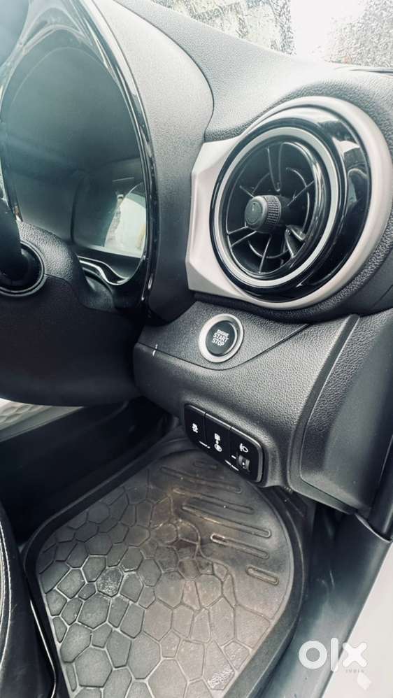 Hyundai Exter 2025 Manual