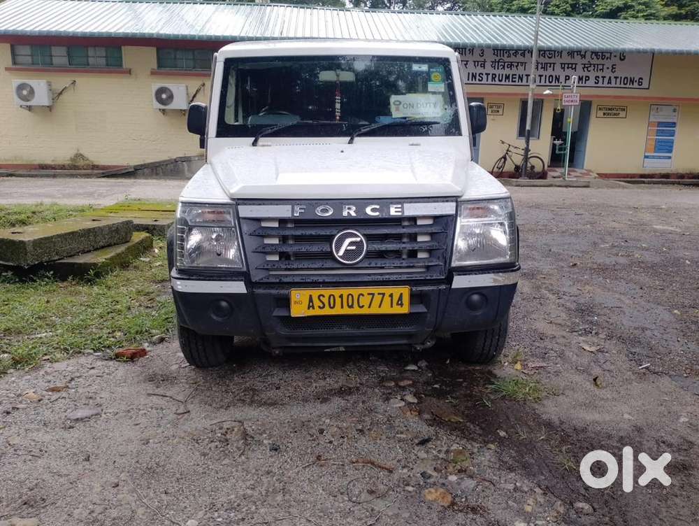 Force Motors Trax Cruiser 2023 Diesel Well Maintained