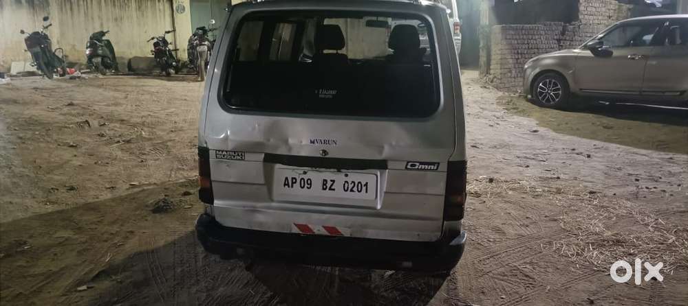 Maruti Suzuki Omni 2010 Petrol Well Maintained