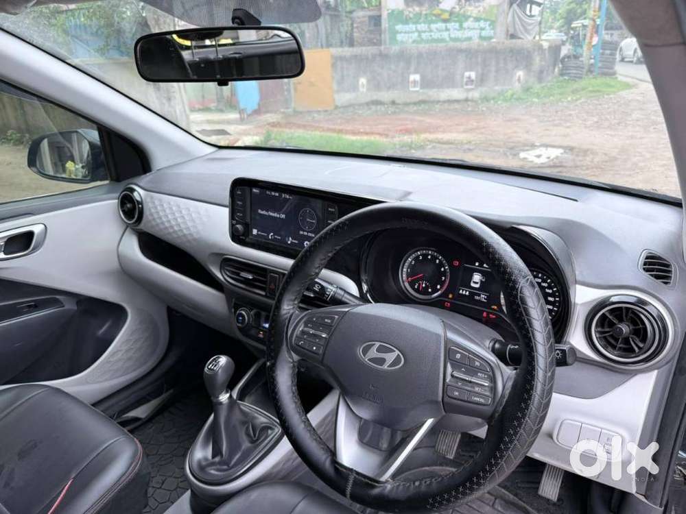 Hyundai Grand I10 Nios Sportz Petrol, 2025