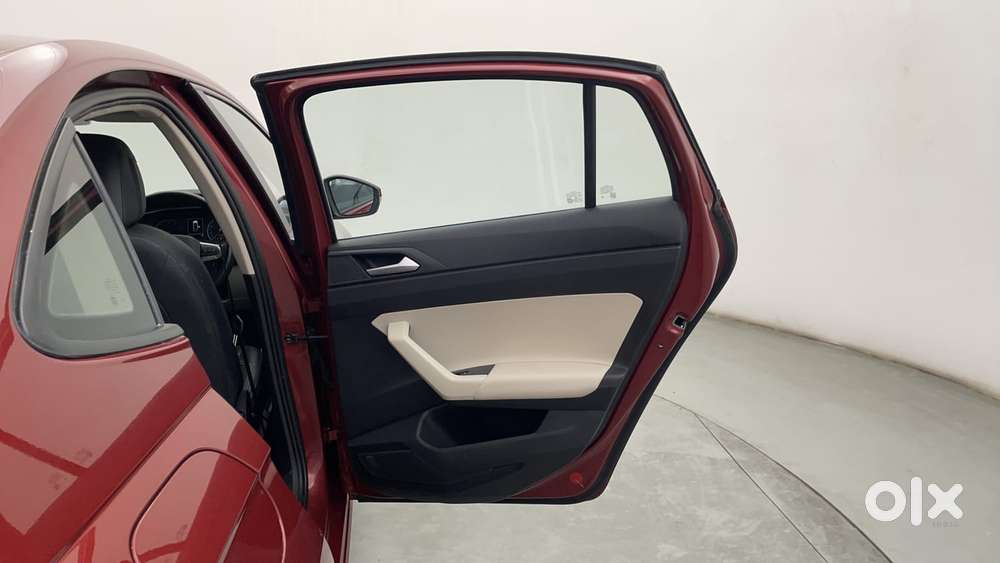 Volkswagen Virtus Highline Plus 1.0 Tsi At, 2023, Petrol