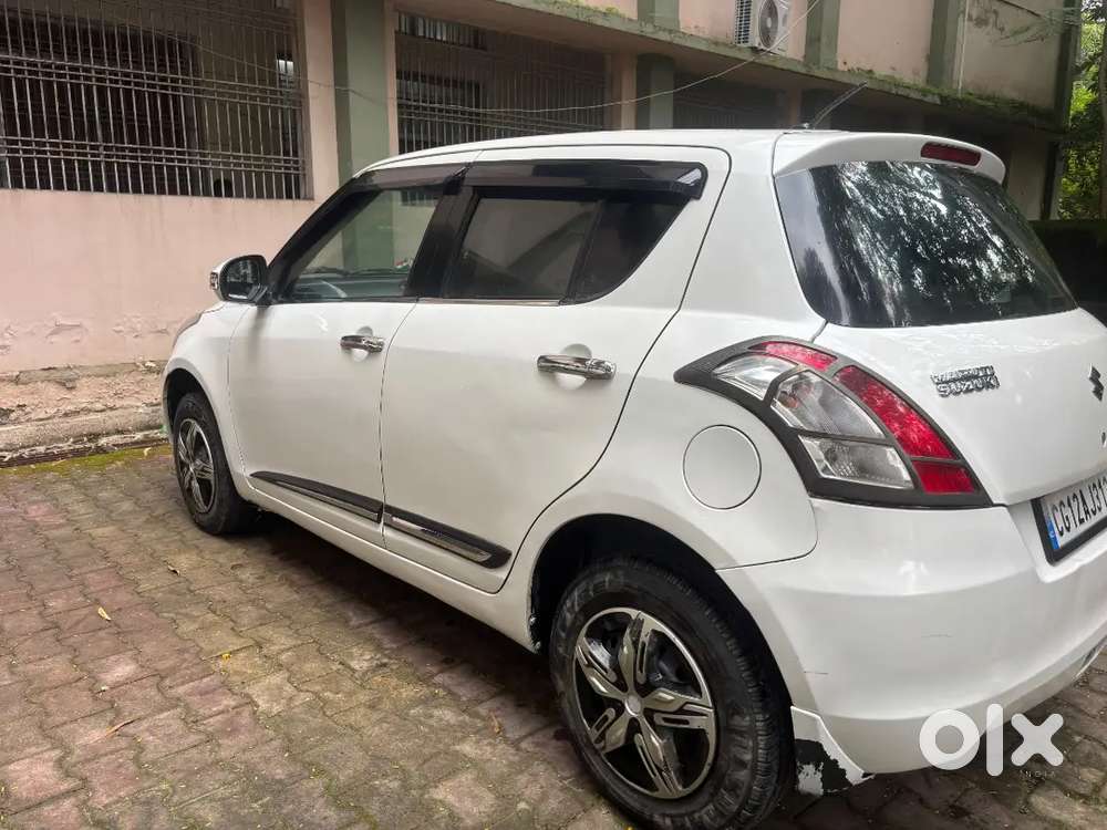 Maruti Suzuki Swift Vxi 2014 Variant