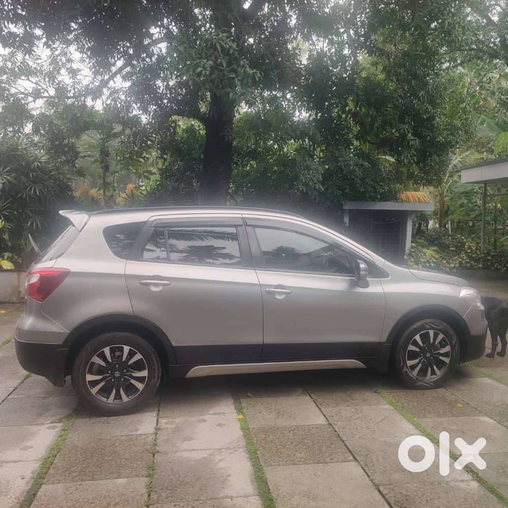 Maruti Suzuki S‑cross Smart Hybrid (2018) — Diesel, 79,490 Km, Single