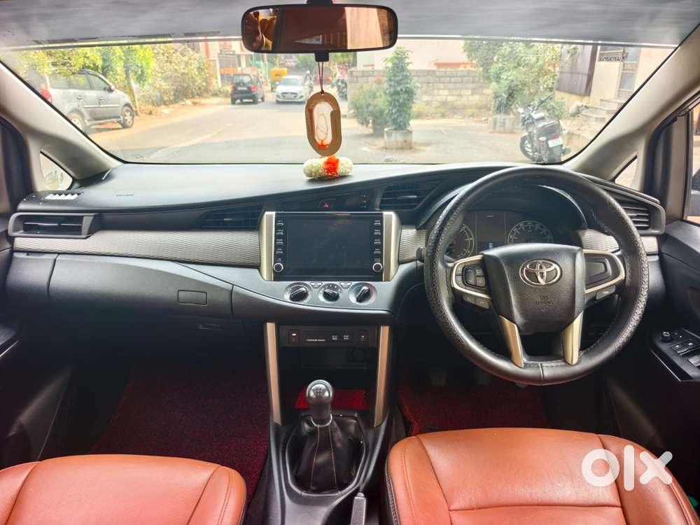Toyota Innova Crysta 2.4 Gx Limited Edition 8 Str, 2023, Diesel