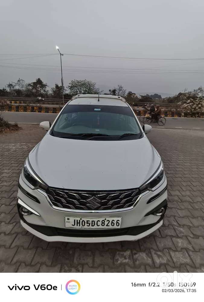 Maruti Suzuki Ertiga 2022 Cng & Hybrids 98000 Km Driven