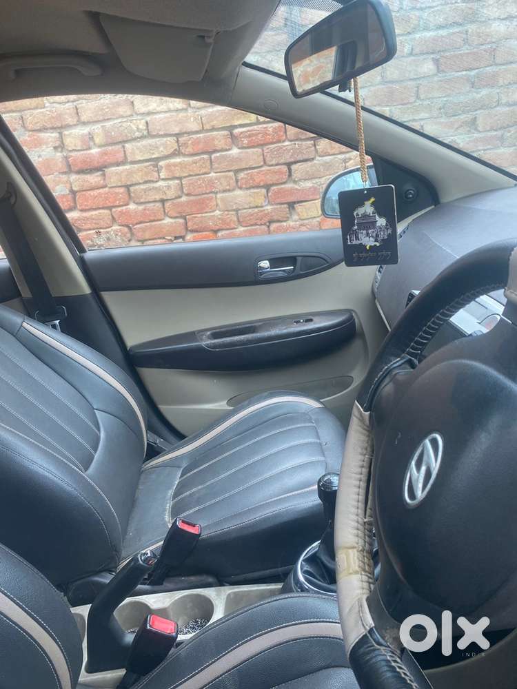 Hyundai I20 Petrol Good Condition . Engine Gear Di Full Guarantee Aaa