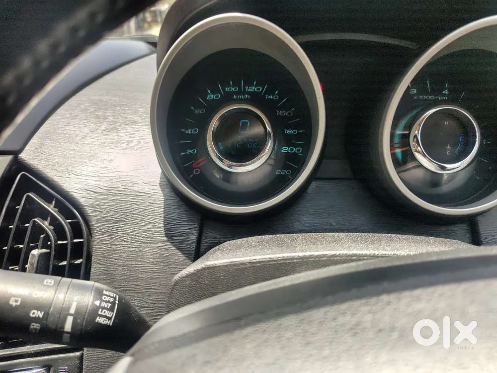 Mahindra Xuv500 Diesel 2017 No Sppiny And Cars24 I Already Done
