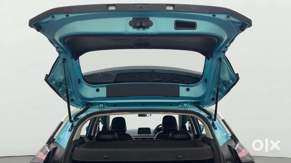 Tata Nexon Kraz Plus Amt, 2023, Petrol