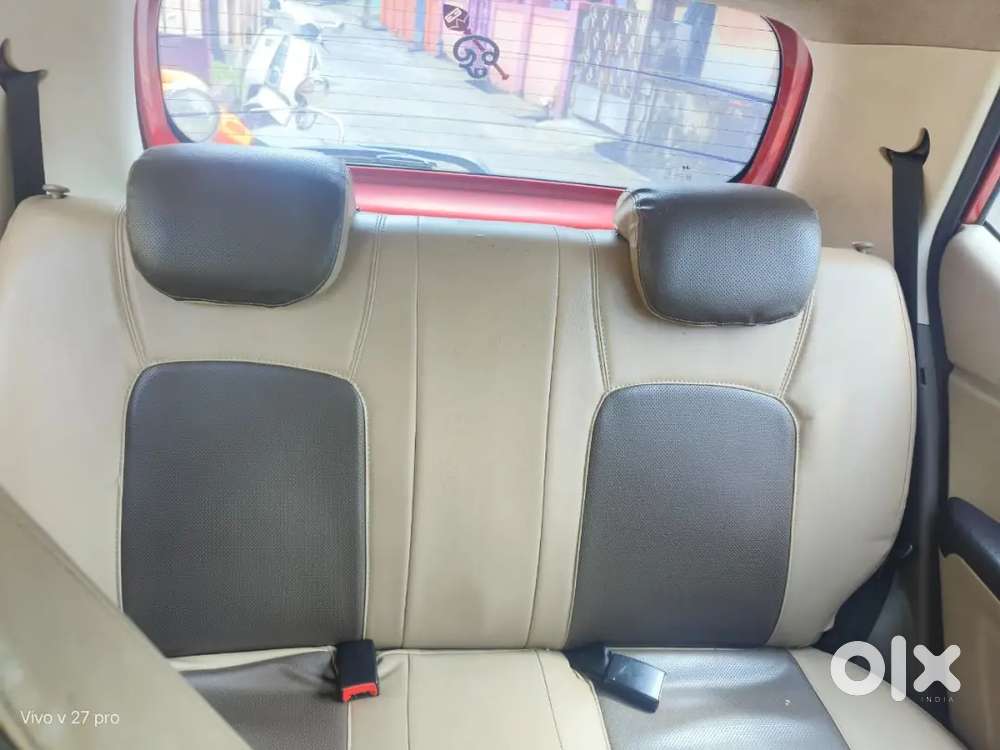 Hyundai I10 Sportz Petrol 2011